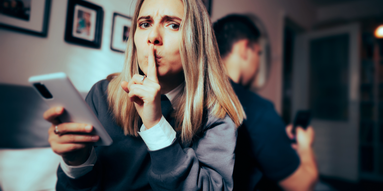 Dating App Evidence of a Cheating Spouse in Arlington County, Virginia